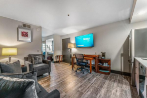 Studio Full Kitchen Tempe Studio w pool, jacuzzi, gym perfect location NO PETS ALLOWED